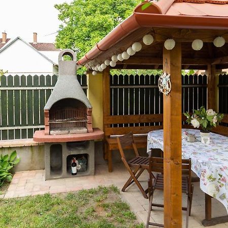 Vanilia Apartman Eger Exterior photo