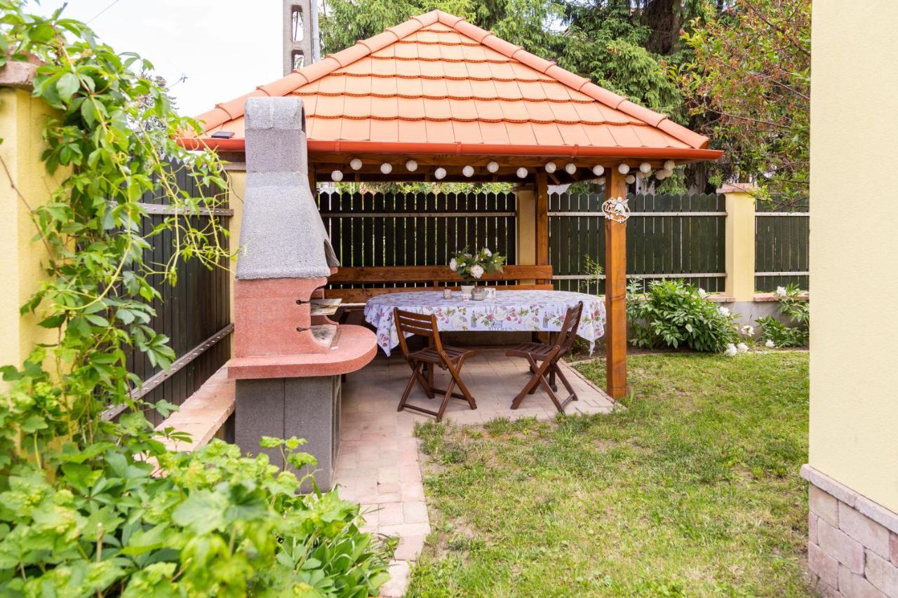 Vanilia Apartman Eger Exterior photo