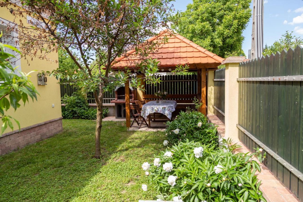Vanilia Apartman Eger Exterior photo